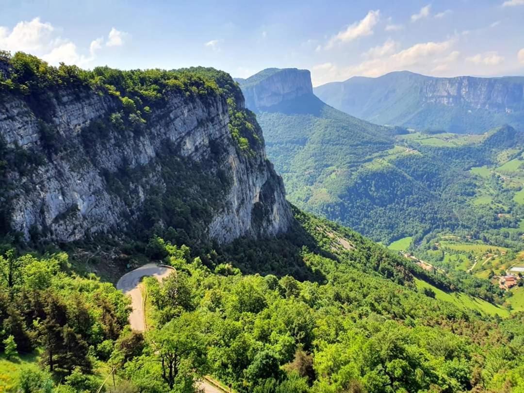 L'Echevine En Vercors Echevis Eksteriør billede
